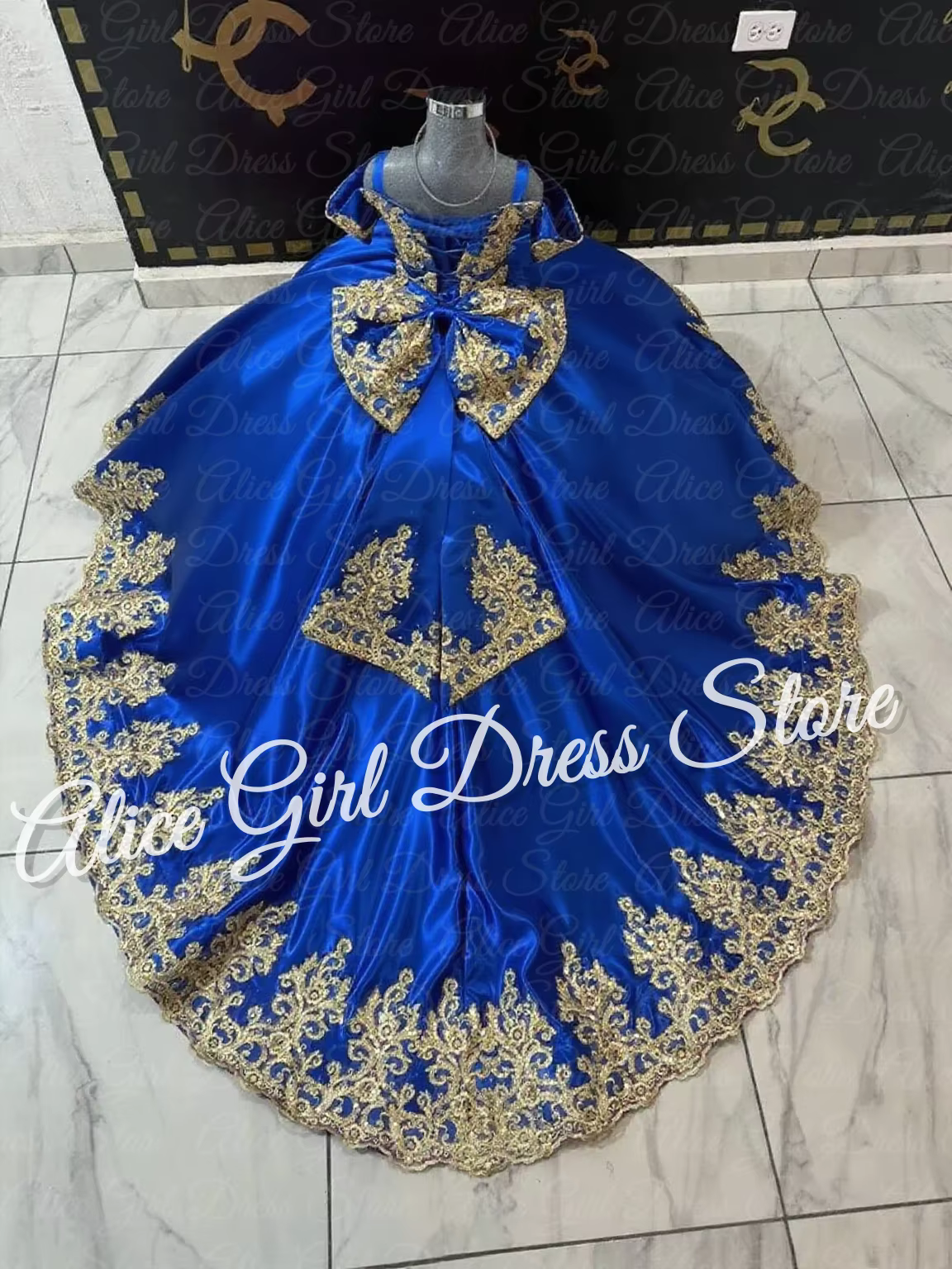 Customized Royal Blue Flower Girl Dress for Wedding Bow Gold Lace Appliques Princess First Communion Ball Birthday Party Gowns