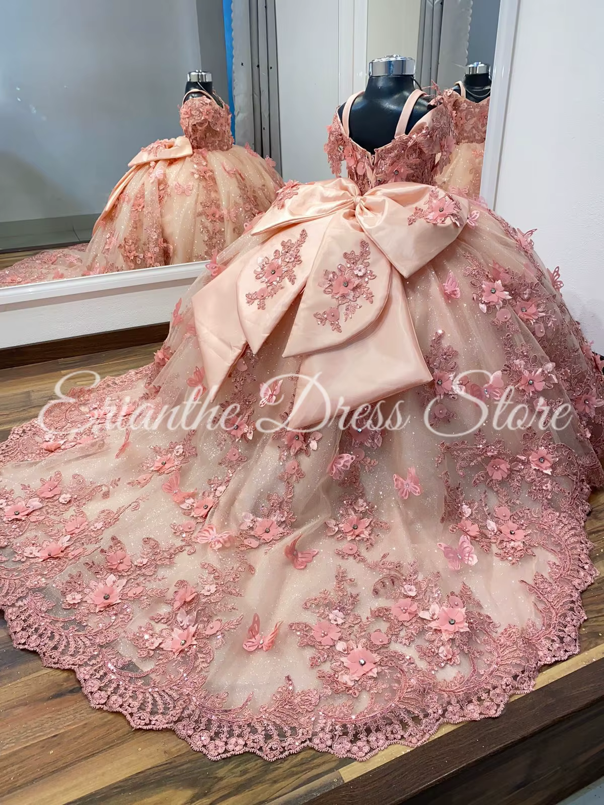Luxurious Flower Girl Dress For Wedding Tulle Puffy With Bow Elegant Kids Birthday Party First Communion Ball Gowns Customized